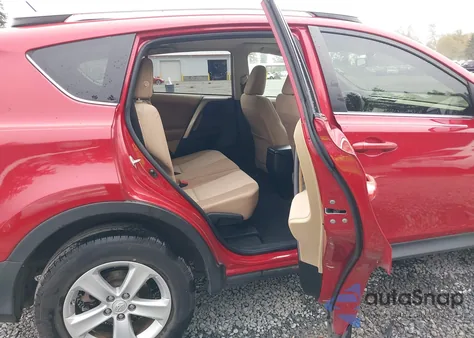 2013 Toyota Rav4 Xle z USA, uszkodzony, nr VIN JTMRFREV8DD044275